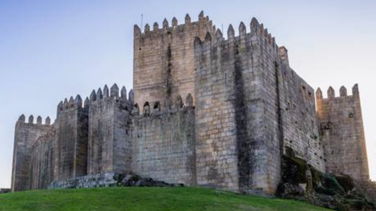 Castelos